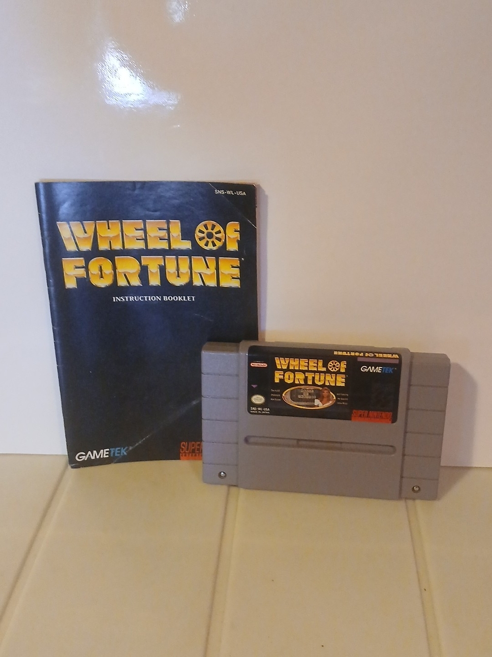 Wheel of Fortune SNES Game Cartridge – Gray With Manual